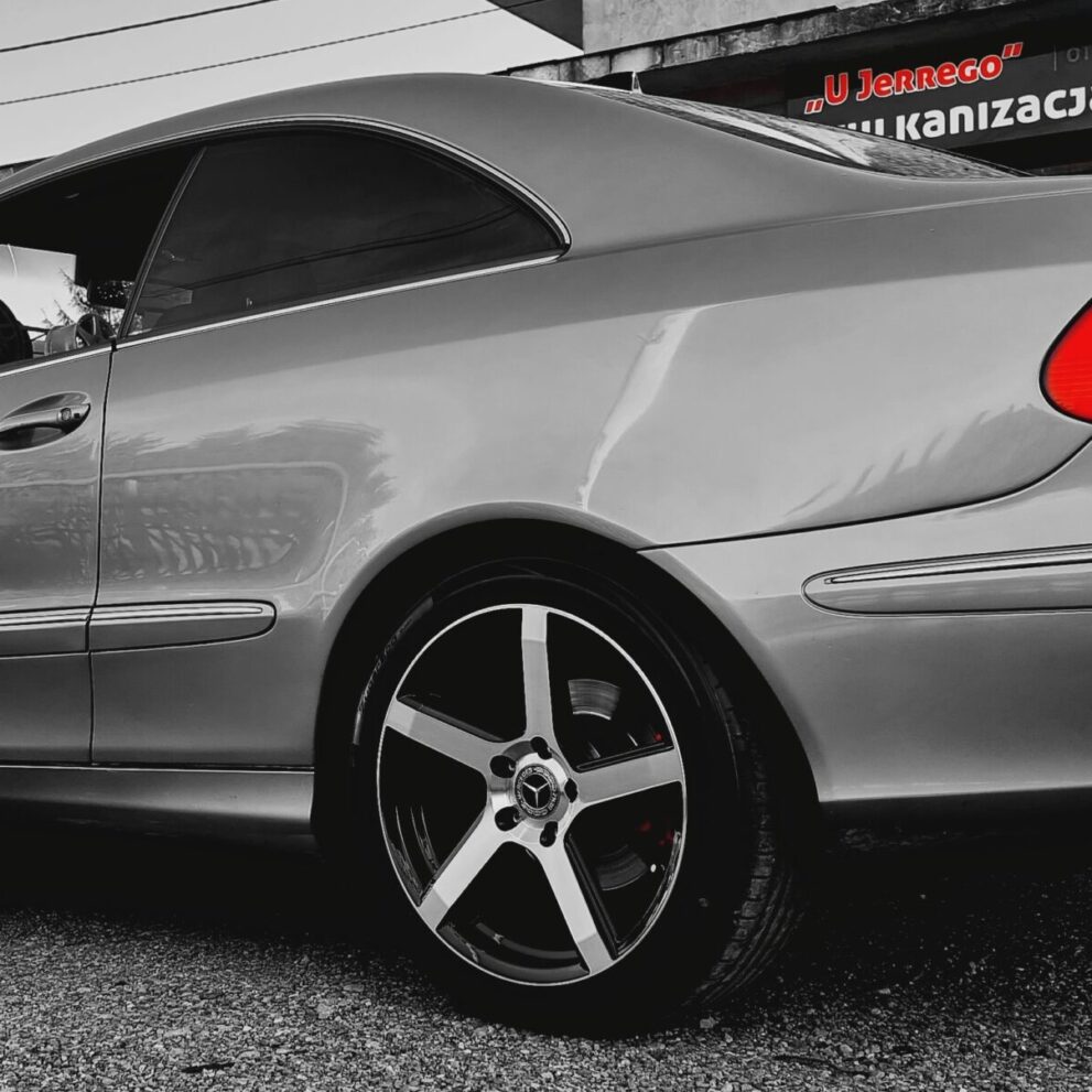 Mercedes