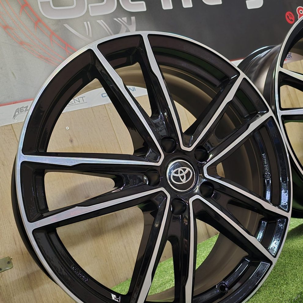 Nowe felgi aluminiowe TOYOTA 19x5x114,3